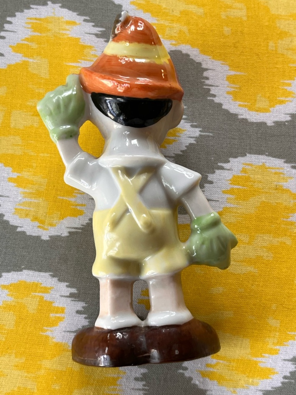 Vintage Disney Hand painted Ceramic Pinocchio Figurine - Picture 2 of 10